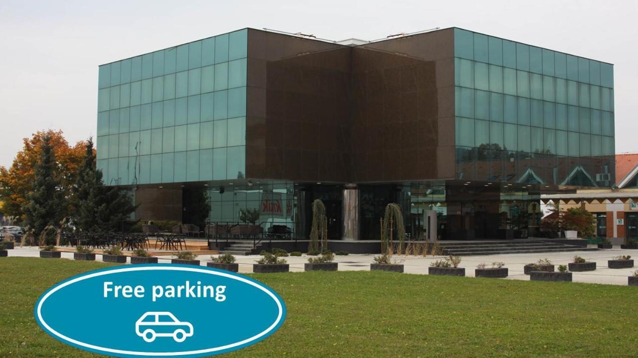 Hotel Cubis Lendava Exterior foto